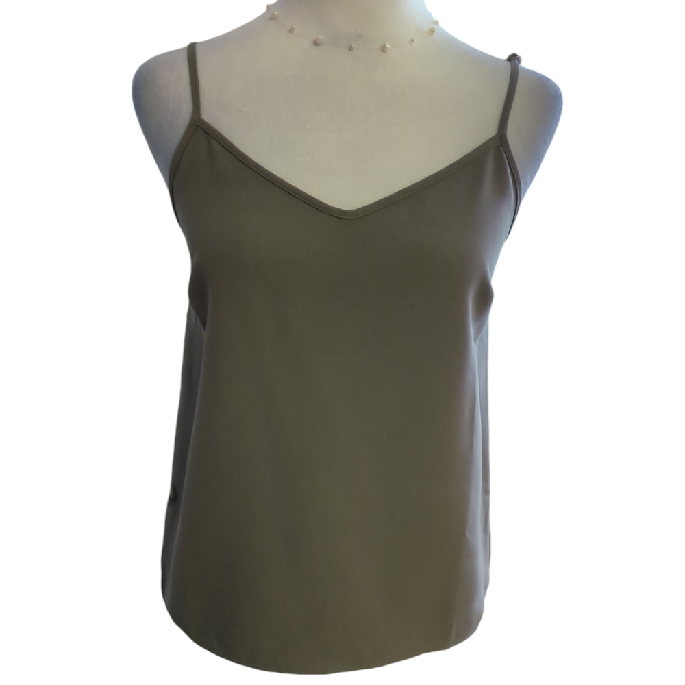 Banana Republic Tank top color Gray size xs